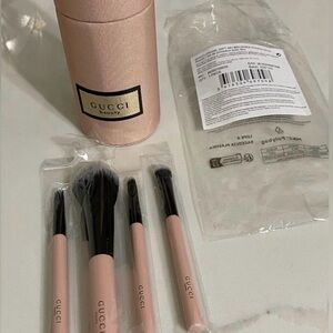 GWP- Gucci Beauty Pink Makeup Brush Set